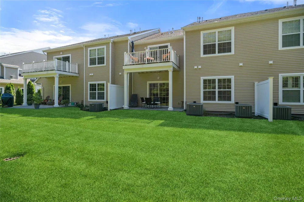 37 Halley Drive #17 Blue Point, NY 11772
