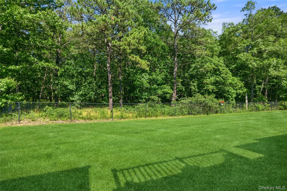 37 Halley Drive #17 Blue Point, NY 11772