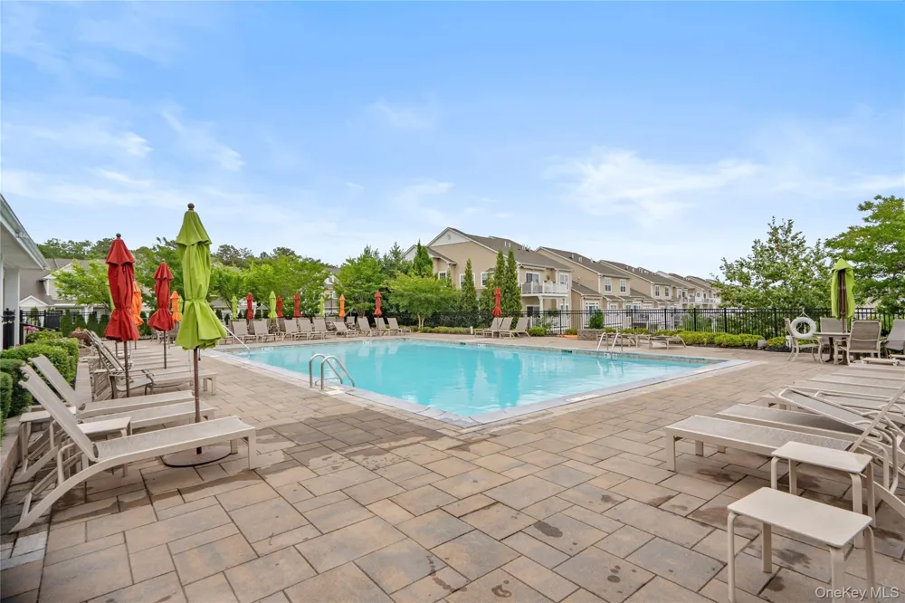 37 Halley Drive #17 Blue Point, NY 11772