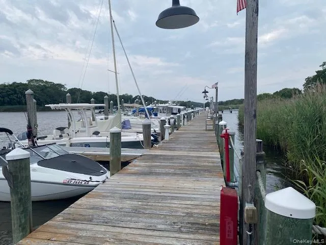 132 Captains Court Moriches, NY 11955