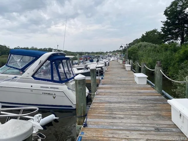 132 Captains Court Moriches, NY 11955