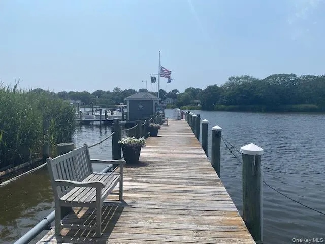 132 Captains Court Moriches, NY 11955