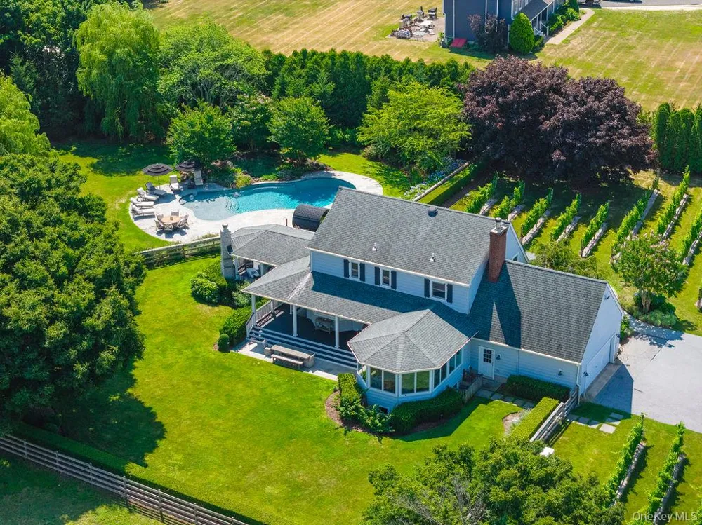 1810 Main Road Jamesport, NY 11947