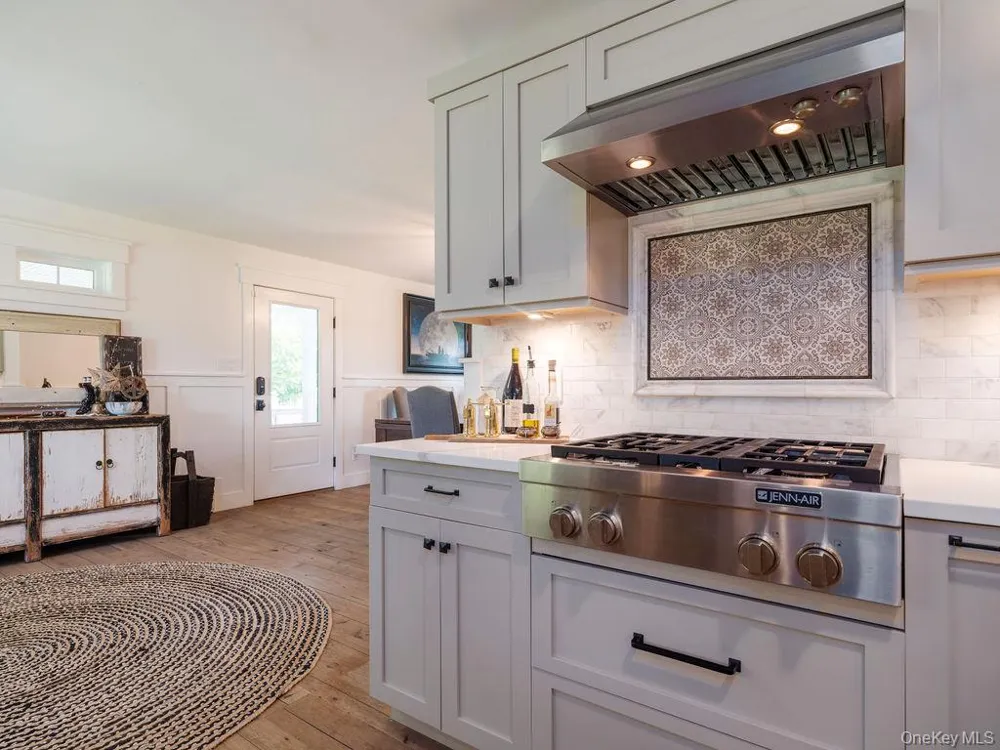 1810 Main Road Jamesport, NY 11947
