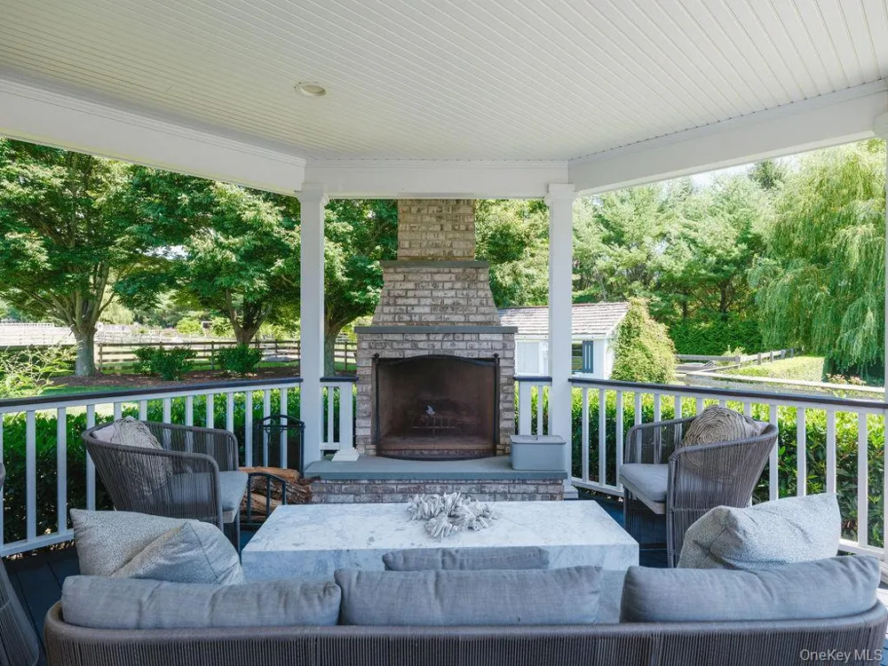 1810 Main Road Jamesport, NY 11947