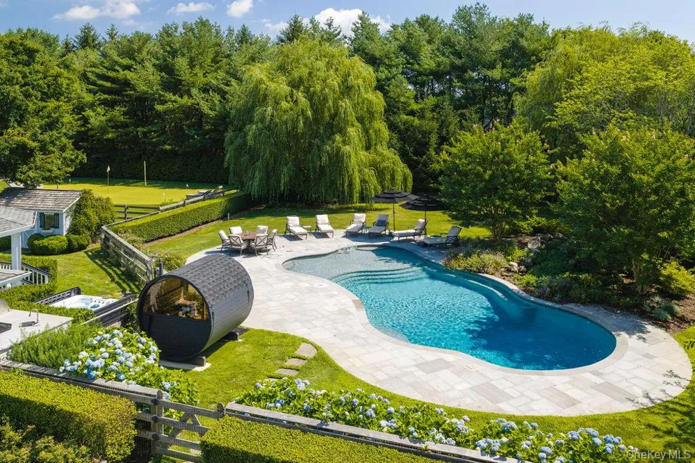 1810 Main Road Jamesport, NY 11947