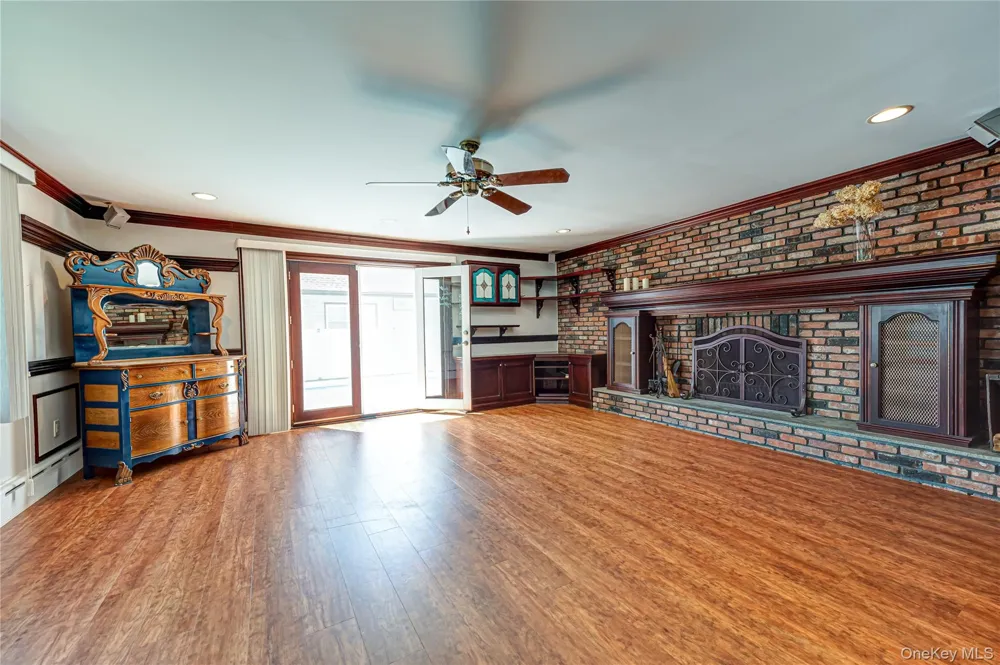 157-06 88th Street Howard Beach, NY 11414