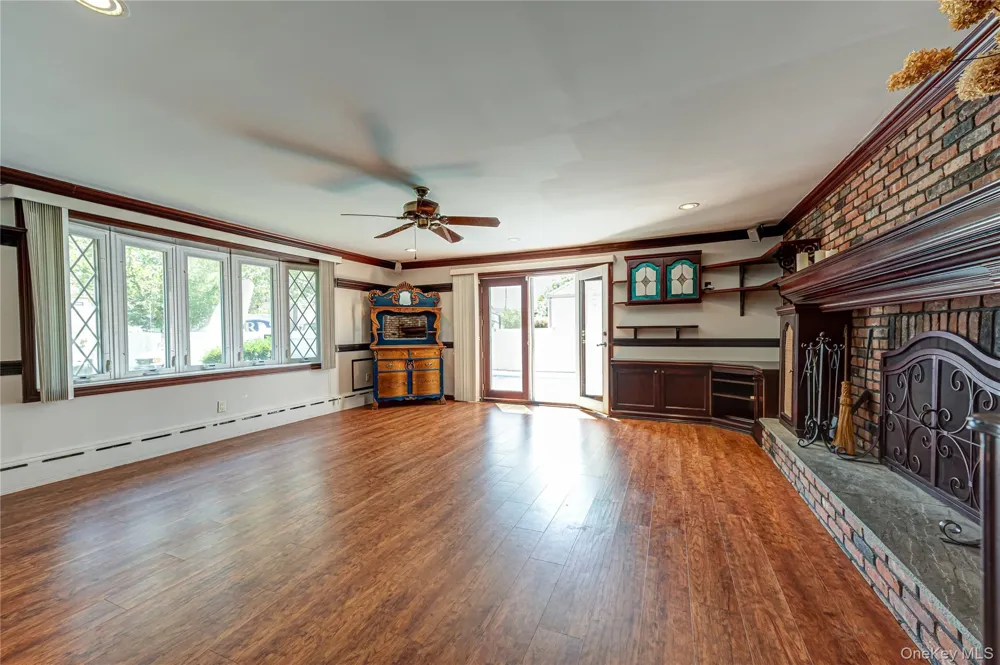 157-06 88th Street Howard Beach, NY 11414