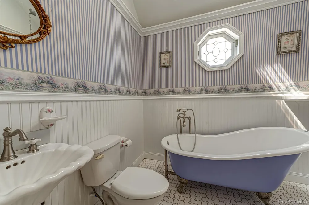 157-06 88th Street Howard Beach, NY 11414
