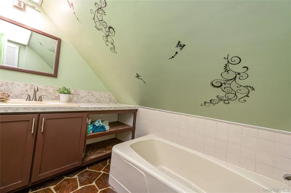 157-06 88th Street Howard Beach, NY 11414