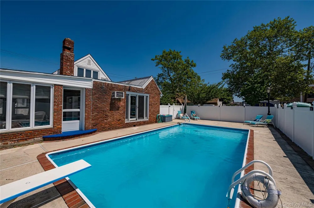 157-06 88th Street Howard Beach, NY 11414