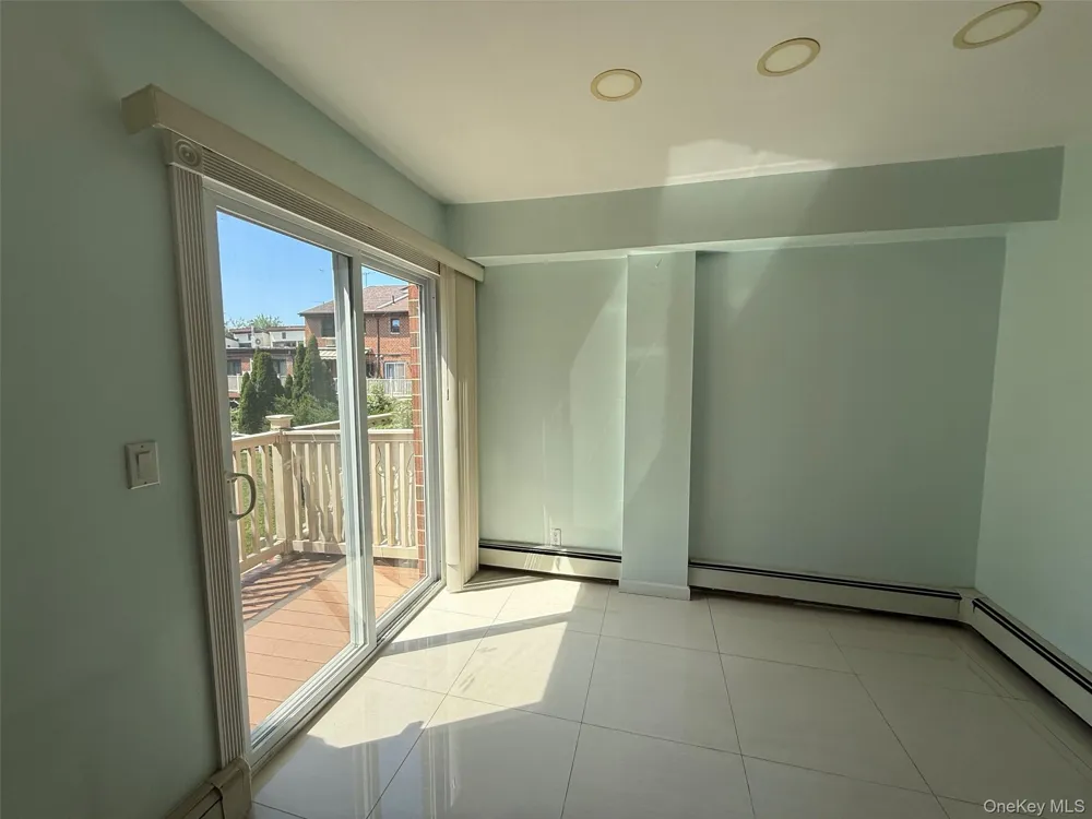 316 121st Street #72A College Point, NY 11356