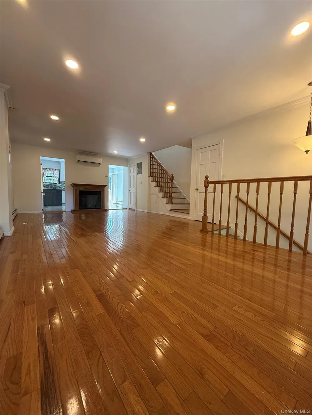 316 121st Street #72A College Point, NY 11356