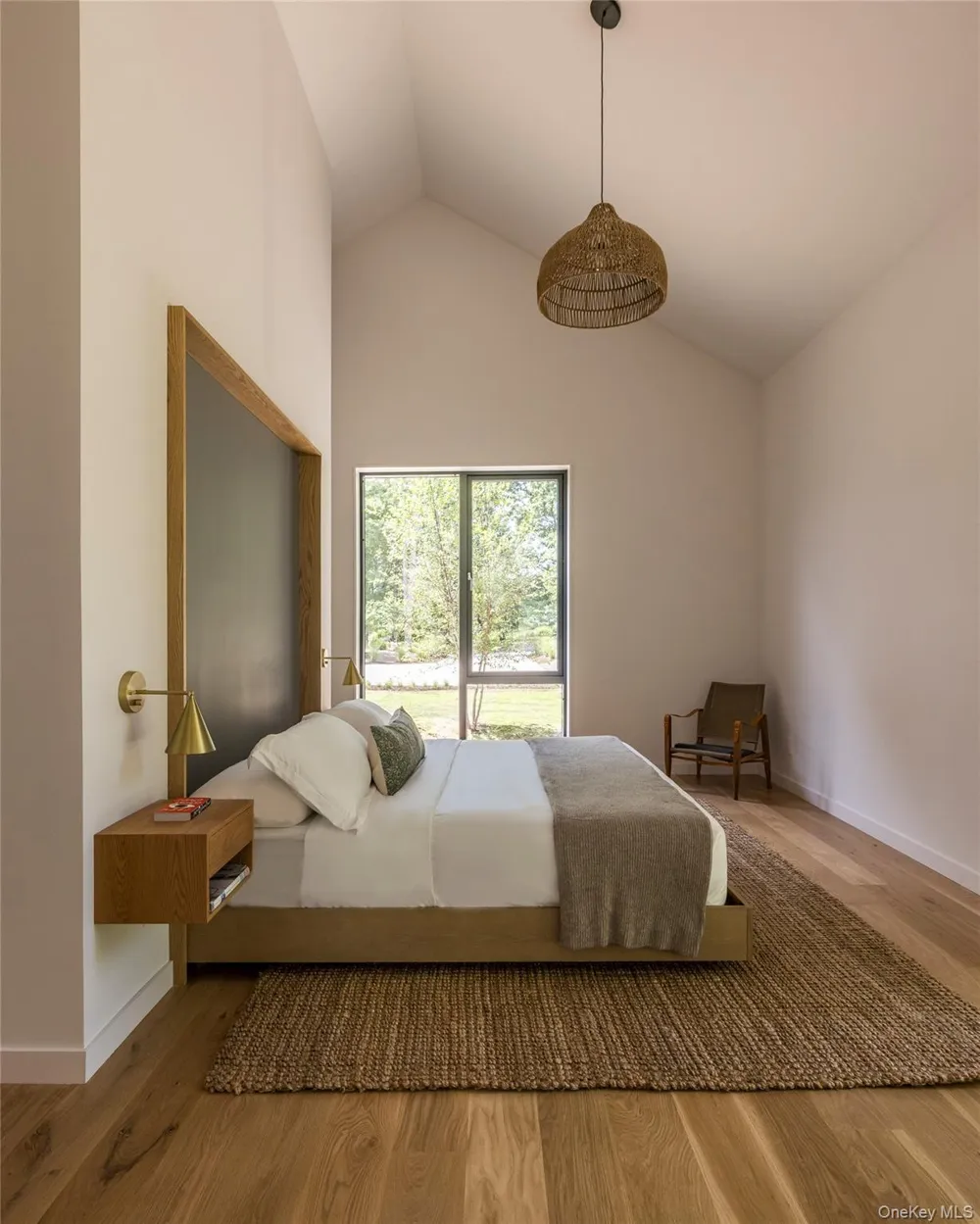 6 Great Circle Drive Shelter Island, NY 11964
