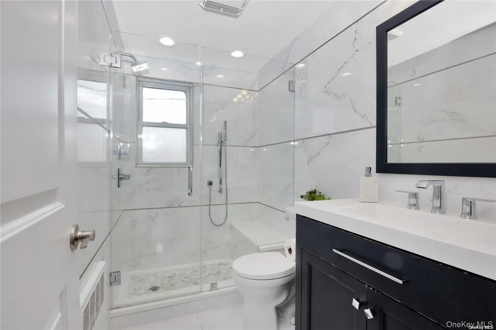 81 Barnes Street Long Beach, NY 11561