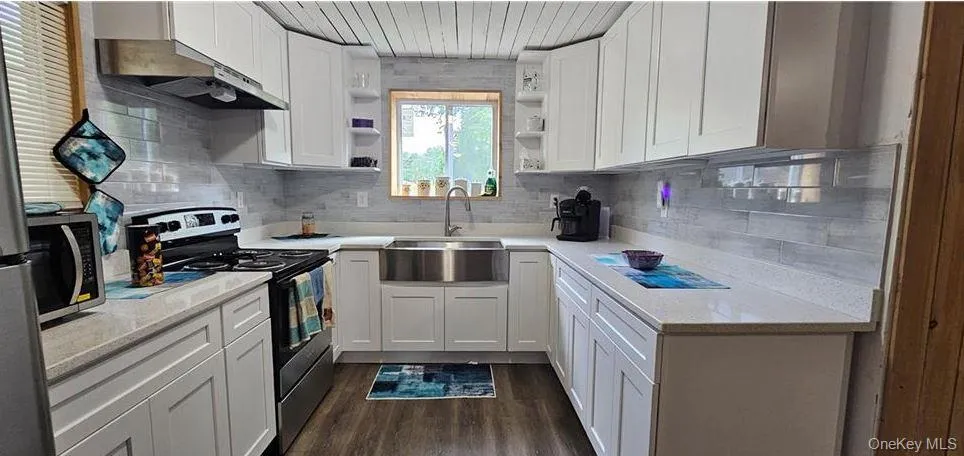9003 County Hwy 28 Long Eddy, NY 12760
