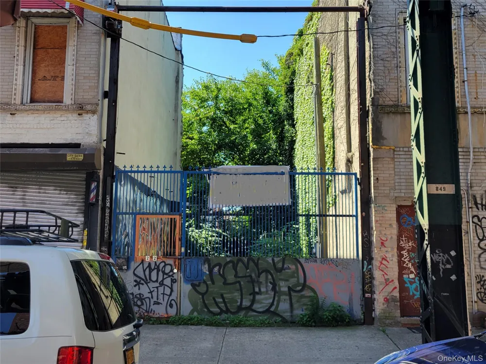 2828 Fulton Street Brooklyn, NY 11207