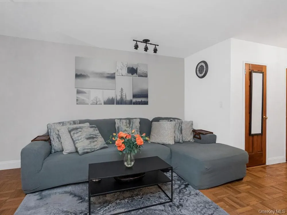110 Dehaven Drive #120 Yonkers, NY 10703