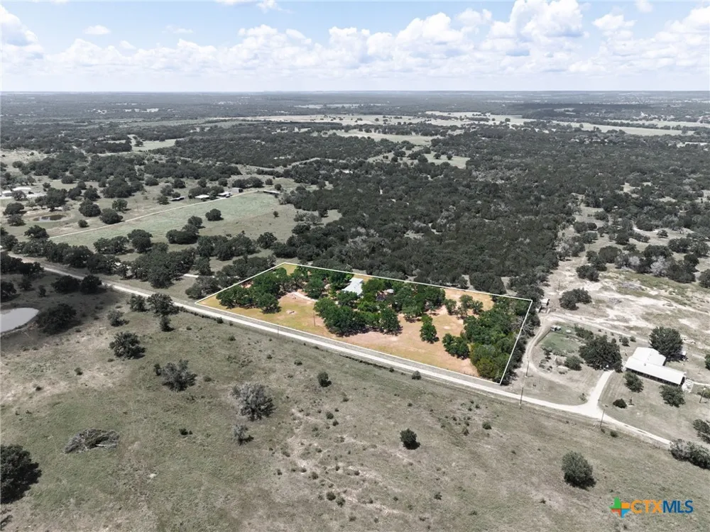 105 LMS LANE Gatesville, TX 76528