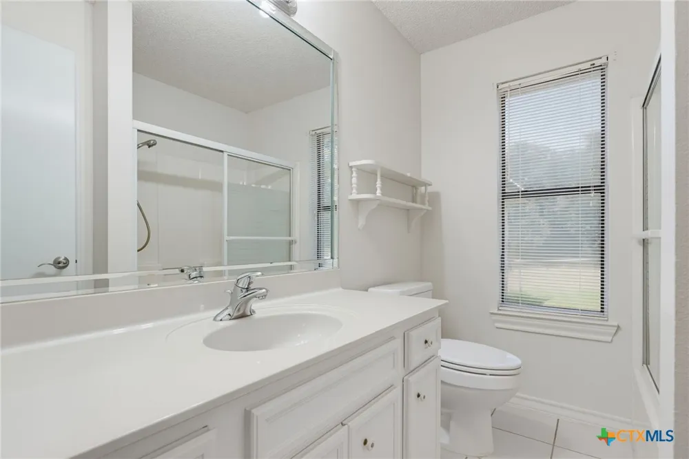 105 LMS LANE Gatesville, TX 76528