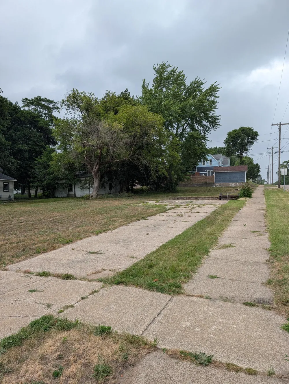 621 E Melendy Street Ludington, MI 49431
