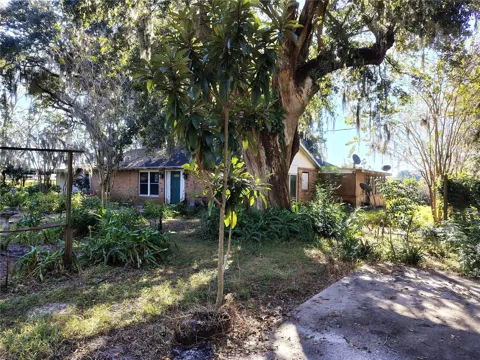 3537 E C 462