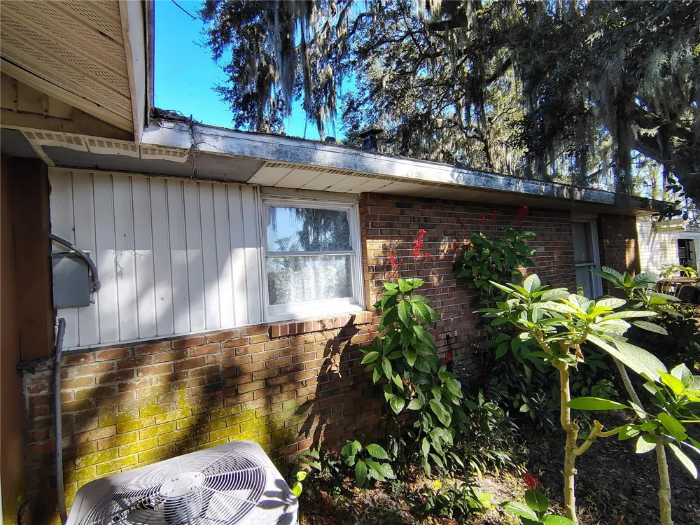 3537 E C 462 Wildwood, FL 34785
