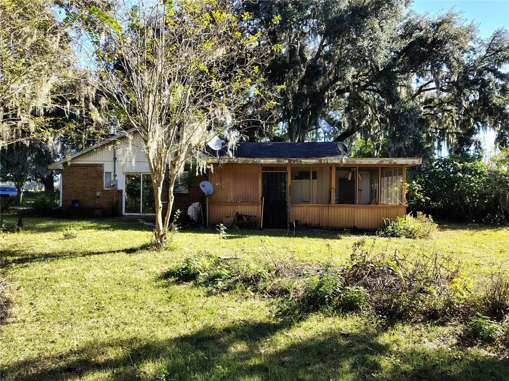 3537 E C 462 Wildwood, FL 34785