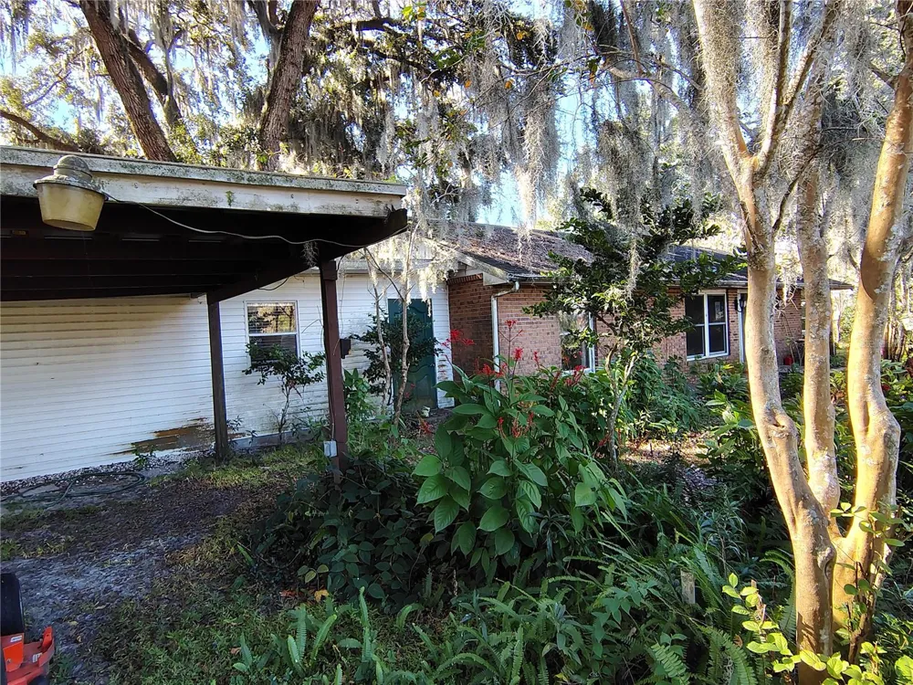 3537 E C 462 Wildwood, FL 34785