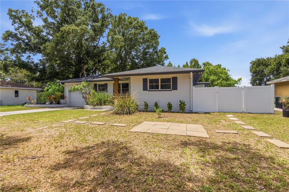 10 S ORION AVENUE Clearwater, FL 33765