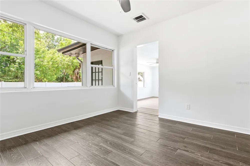 10 S ORION AVENUE Clearwater, FL 33765