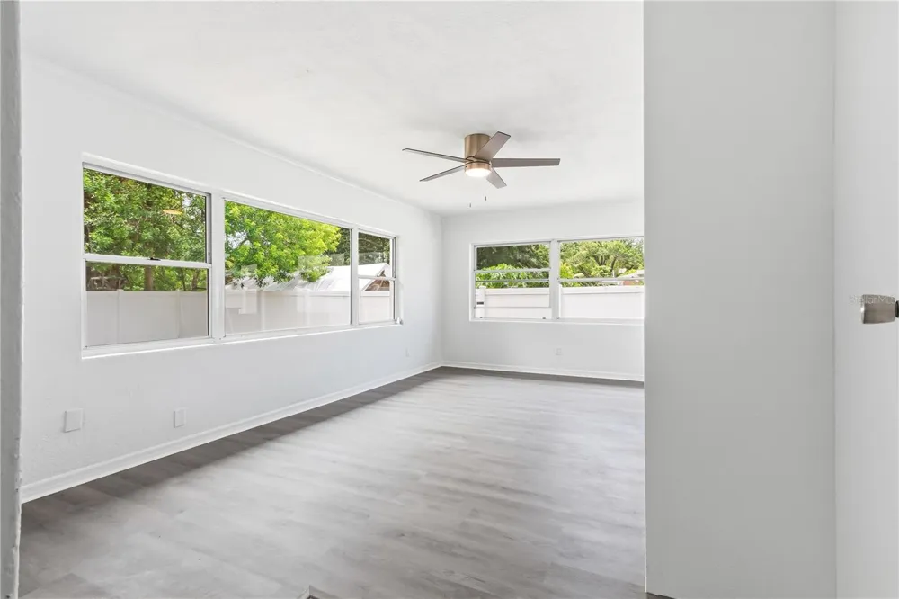 10 S ORION AVENUE Clearwater, FL 33765