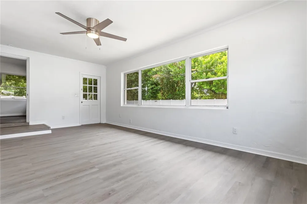 10 S ORION AVENUE Clearwater, FL 33765
