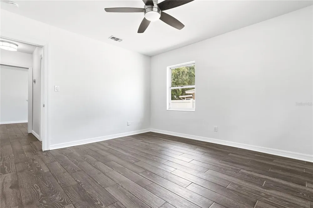 10 S ORION AVENUE Clearwater, FL 33765