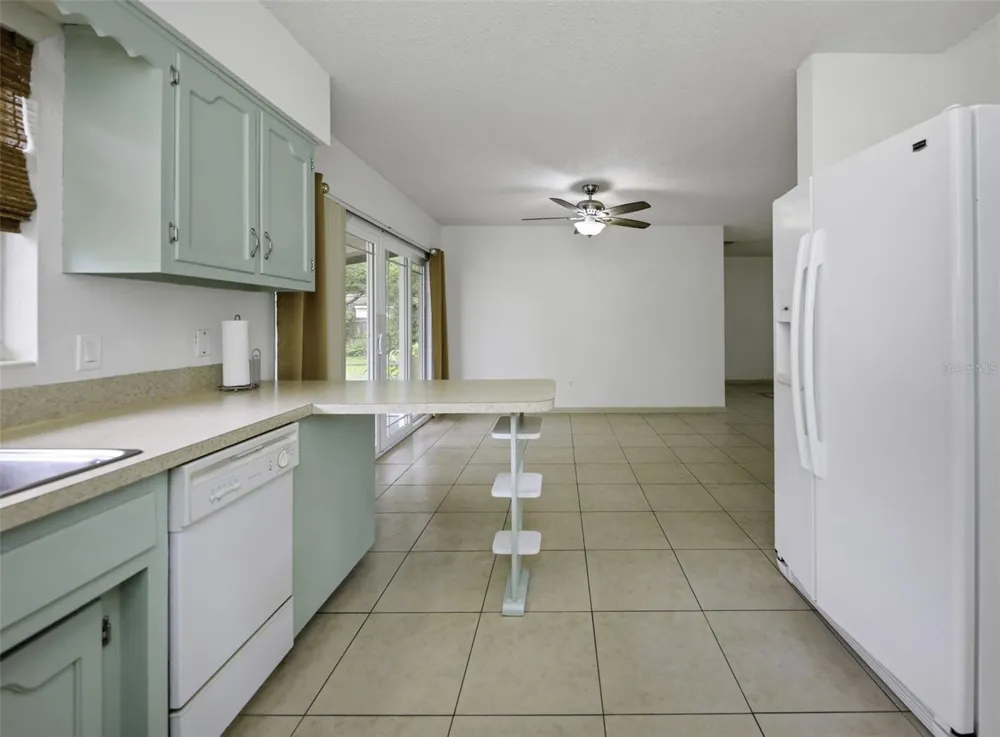 2077 DRUID ROAD E Clearwater, FL 33764
