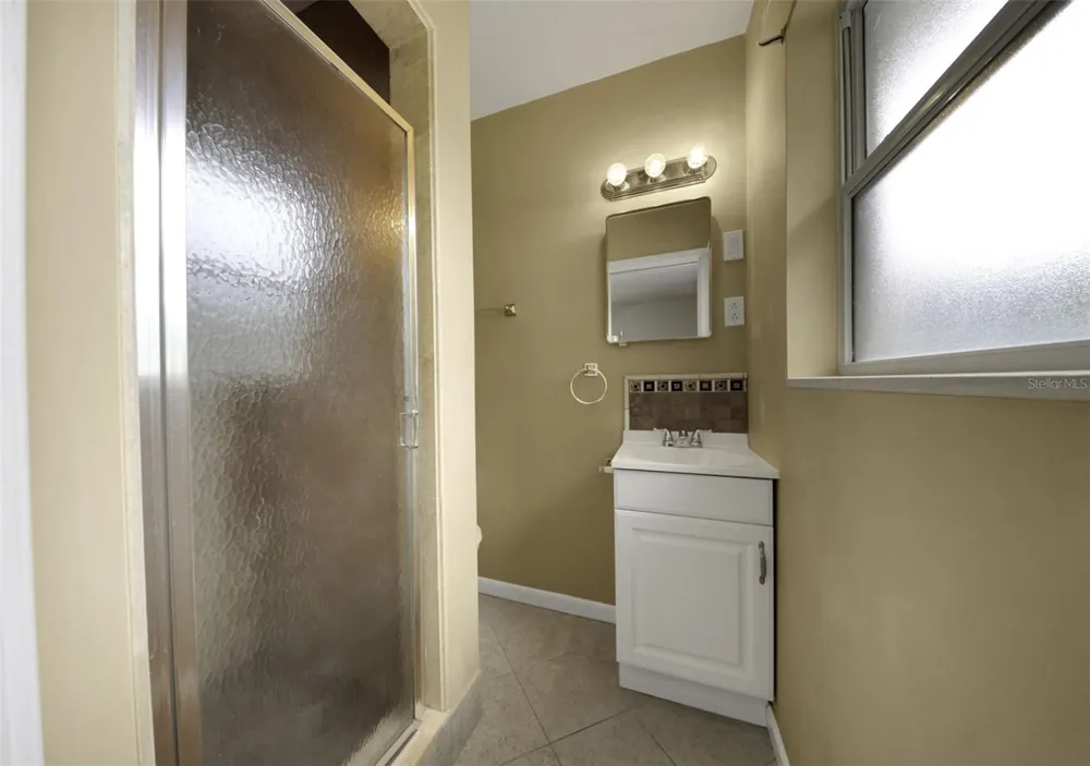 2077 DRUID ROAD E Clearwater, FL 33764