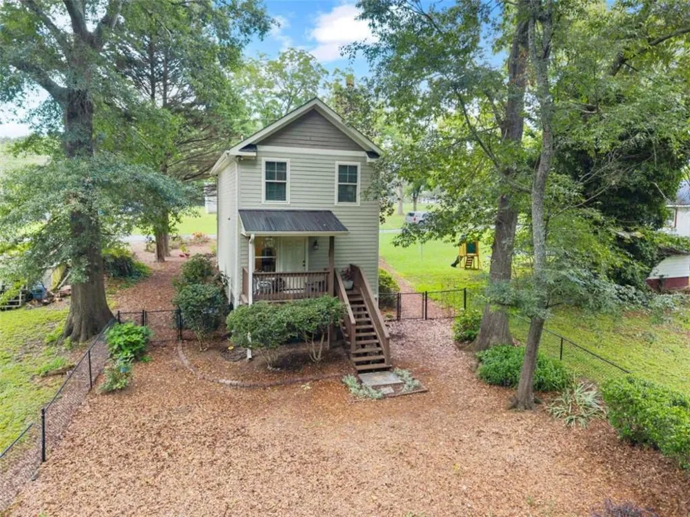 336 Wood Street Cornelia, GA 30531
