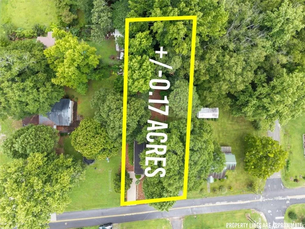 336 Wood Street Cornelia, GA 30531