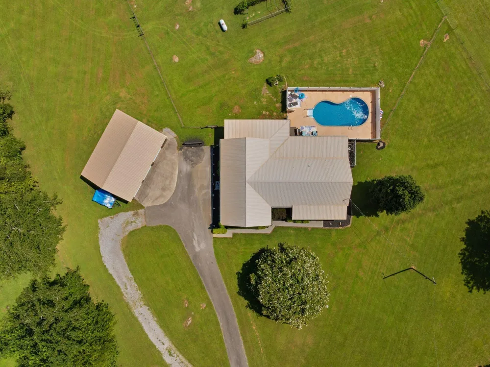 558 Bonds Road Chickamauga, GA 30707
