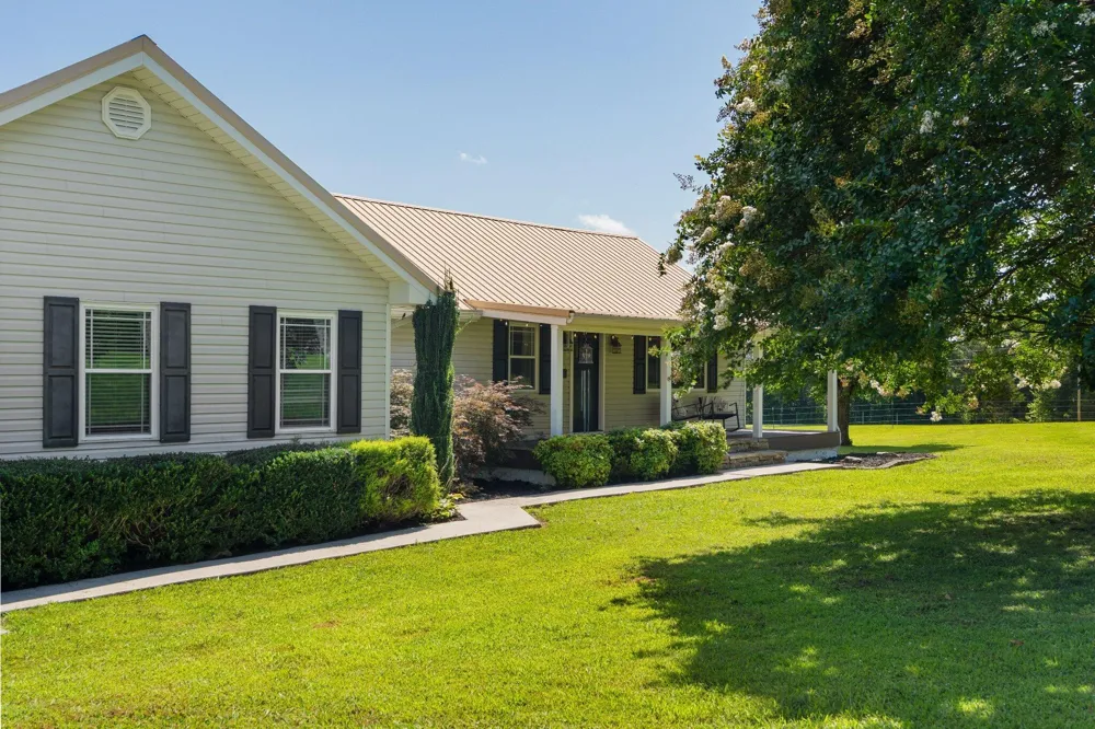 558 Bonds Road Chickamauga, GA 30707