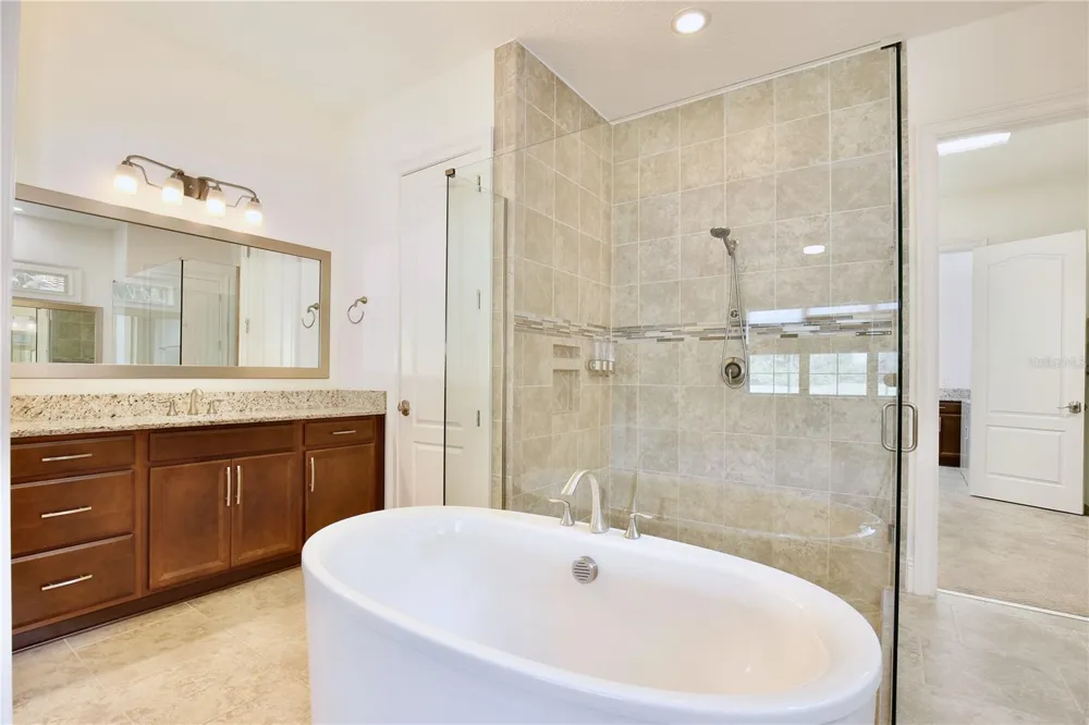 10822 MOBBERLEY CIRCLE Orlando, FL 32832