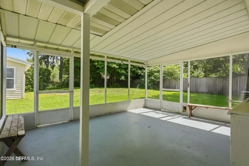 5239 Glenwood Avenue Jacksonville, FL 32205