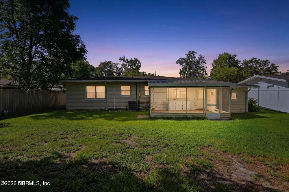 5239 Glenwood Avenue Jacksonville, FL 32205