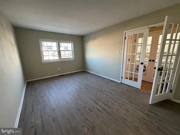 17 LENNOX COURT Sicklerville, NJ 08081