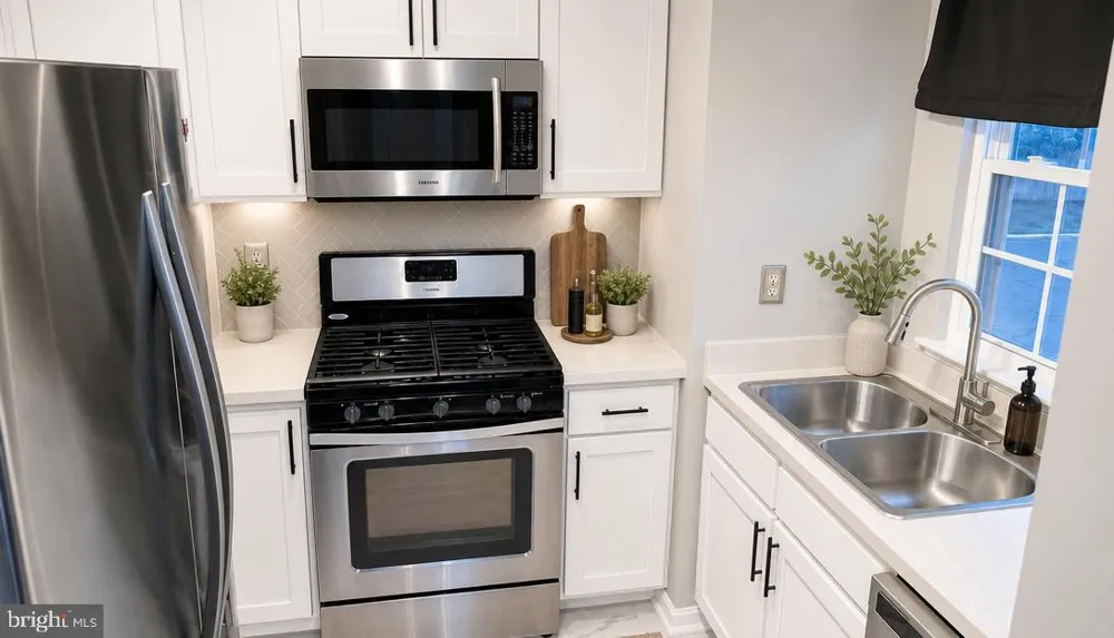 22963 WHITEHALL TERRACE Sterling, VA 20166