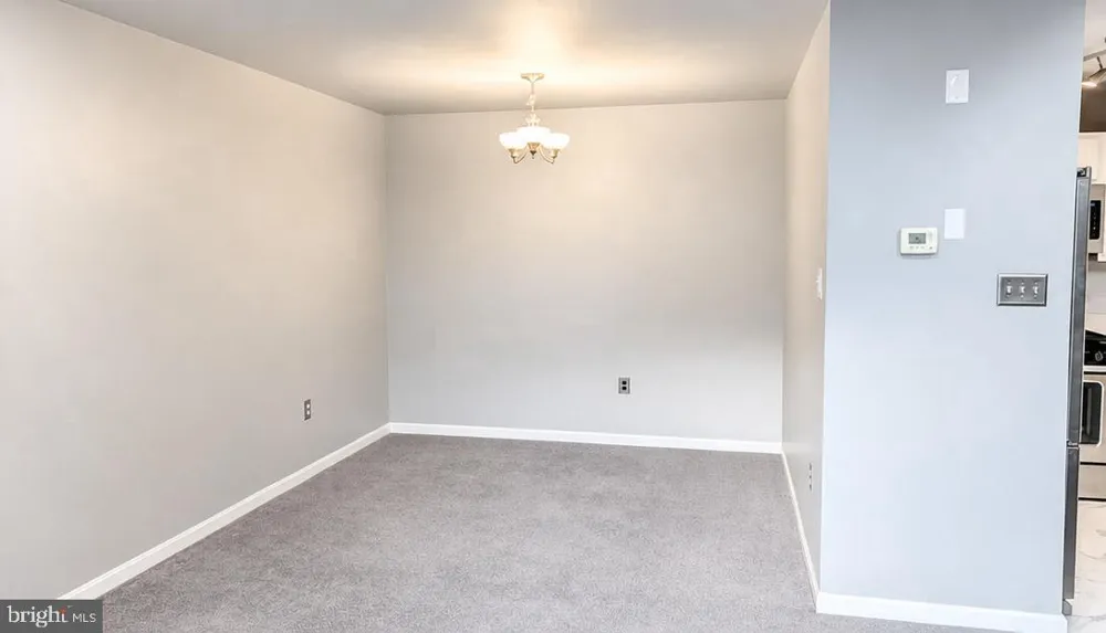 22963 WHITEHALL TERRACE Sterling, VA 20166