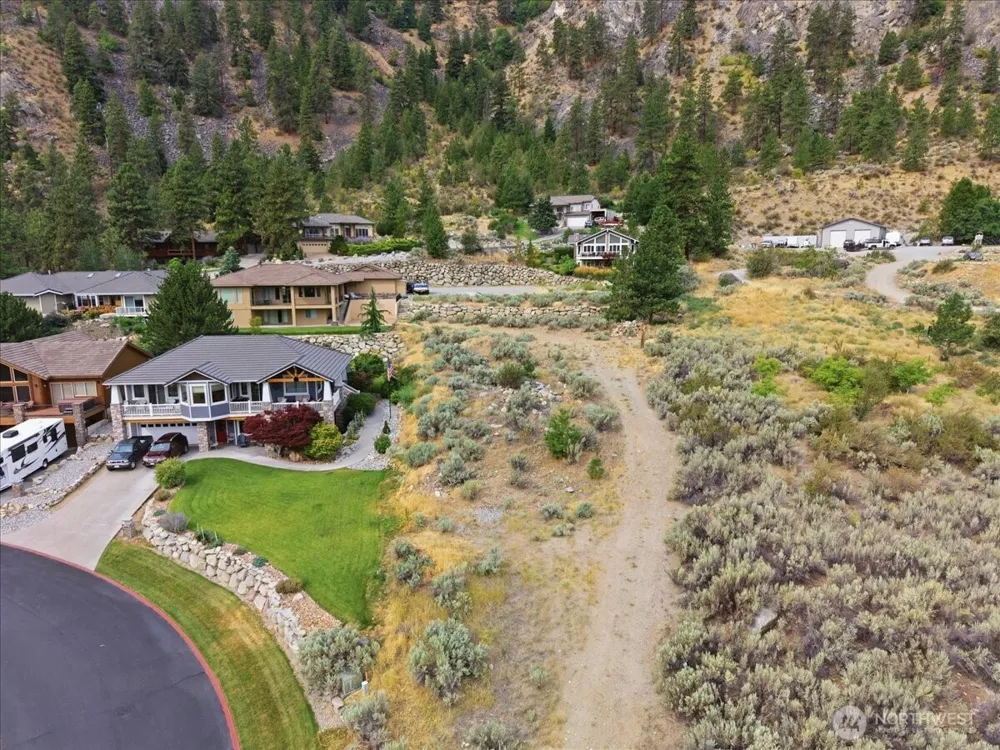 15316 Lakeview Street Entiat, WA 98822