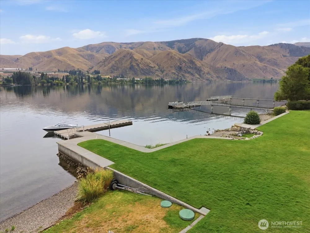 15316 Lakeview Street Entiat, WA 98822
