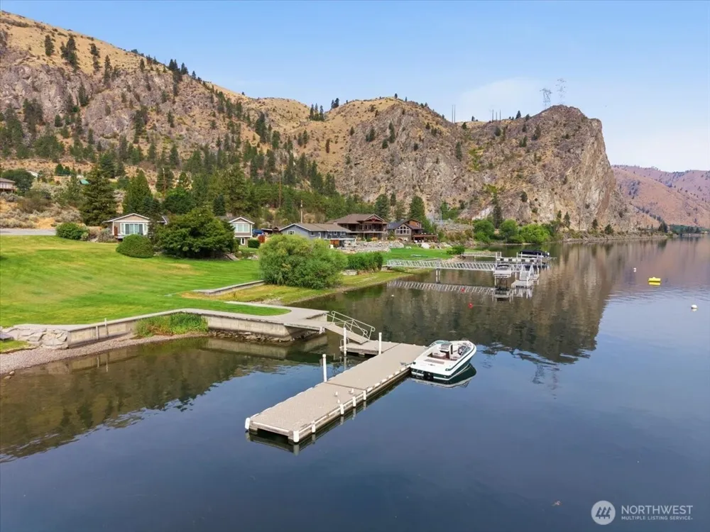 15316 Lakeview Street Entiat, WA 98822