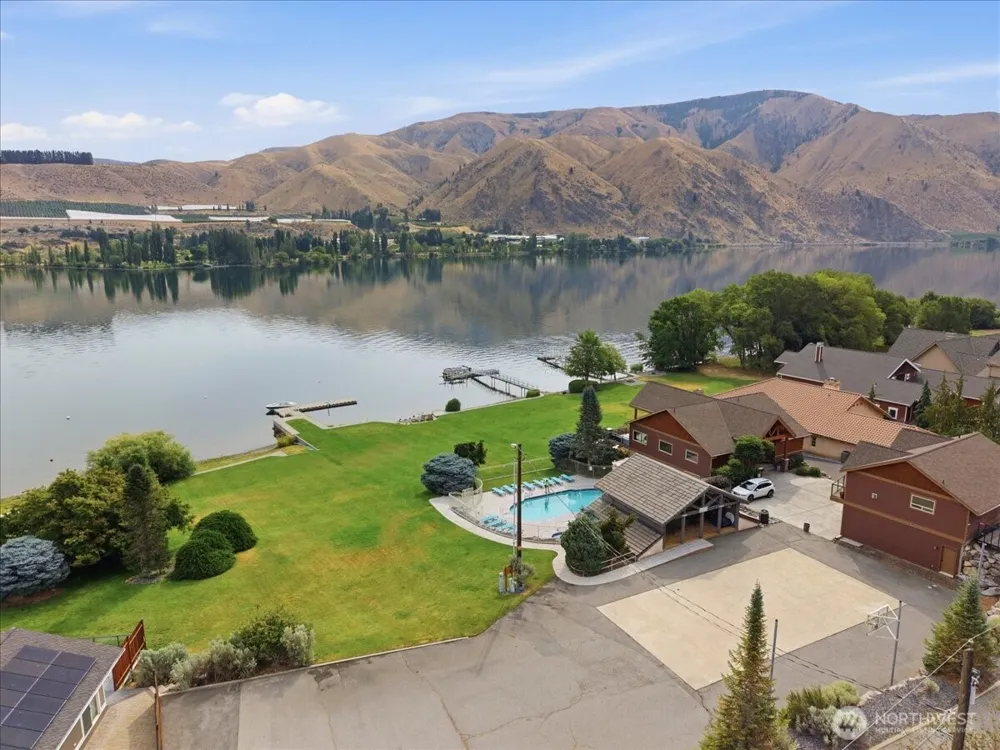15316 Lakeview Street Entiat, WA 98822